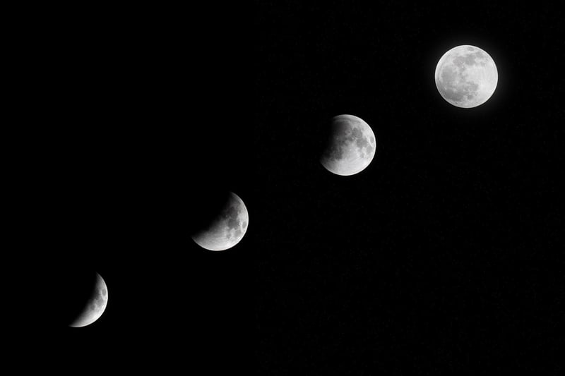 Sun and Moon Cake